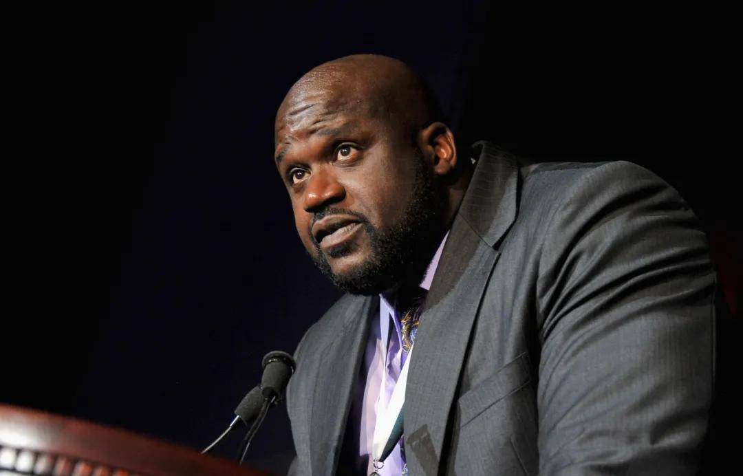 《刺客信条：影》争议风波：玩家打白工的误解与沟通挑战