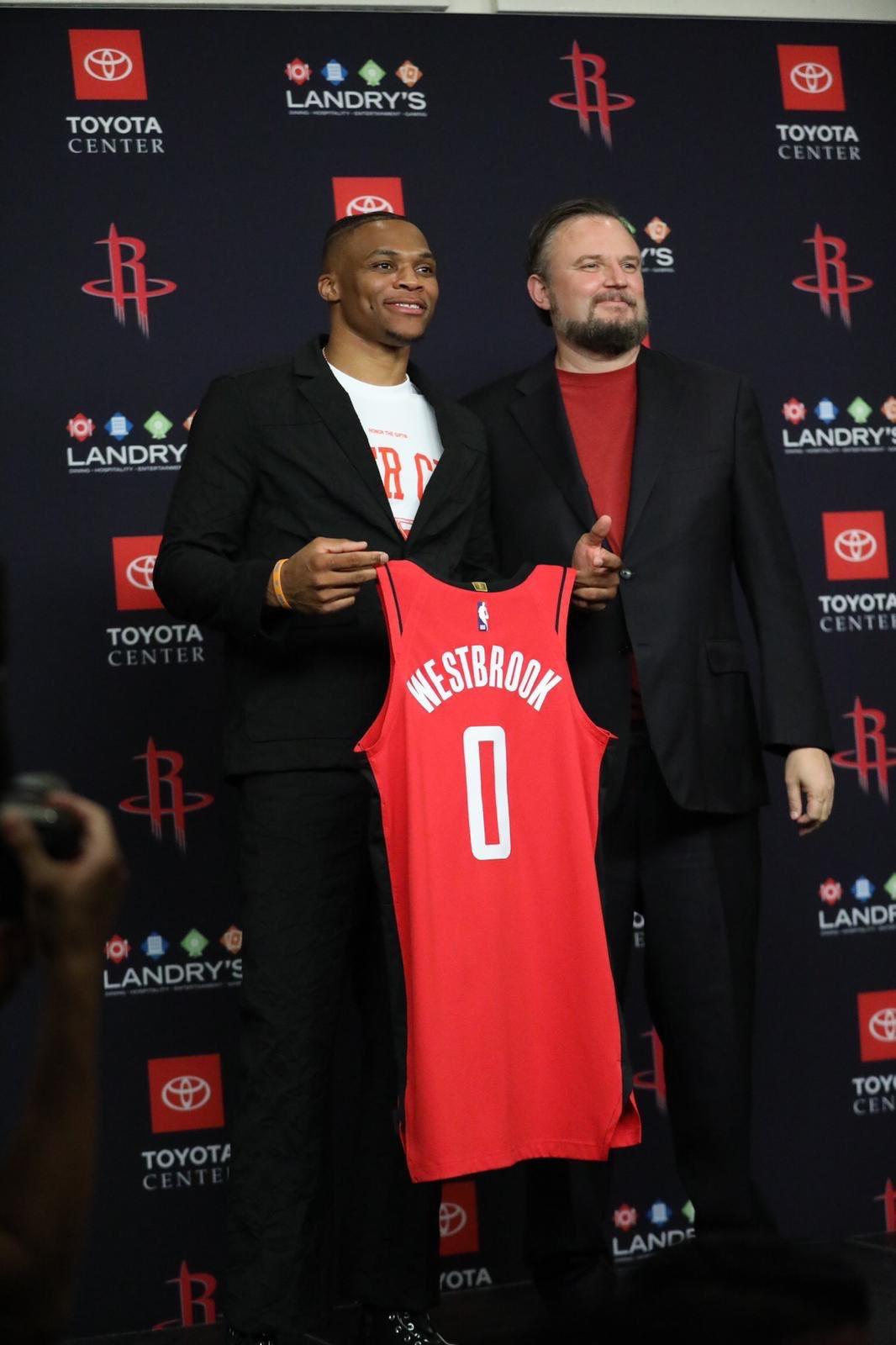 约克41分余嘉豪22分 浙江男篮战胜天津男篮