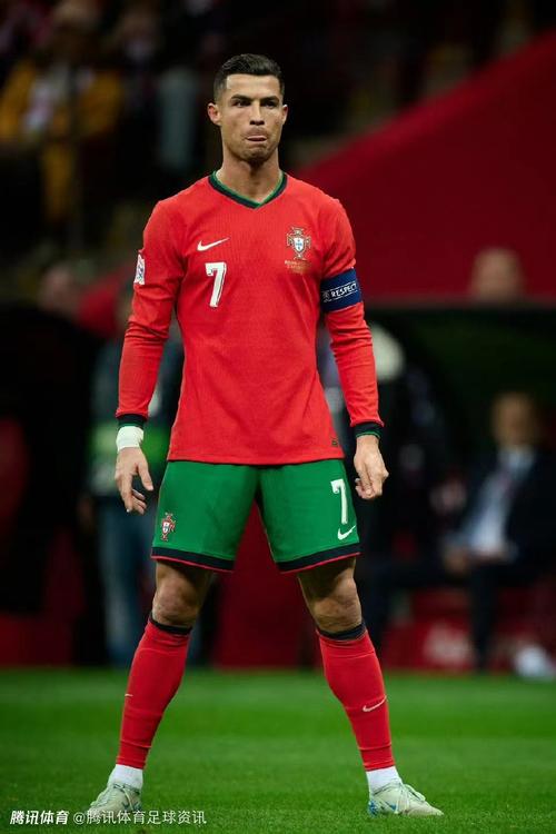 《圣歌》彻底停服 制作人四小时复盘揭秘开发内幕