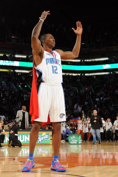 罗塞尼尔有何特点？强调控球逼抢，待年轻人宽容＂