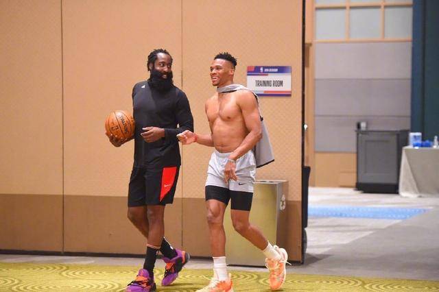 法甲本轮比赛结果回顾 焦点赛事盘点